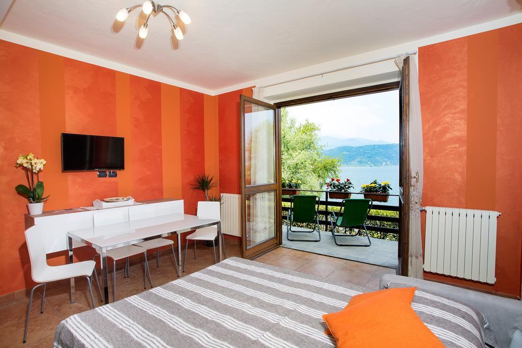 Casa Vacanze La Nautica Baveno Exterior photo